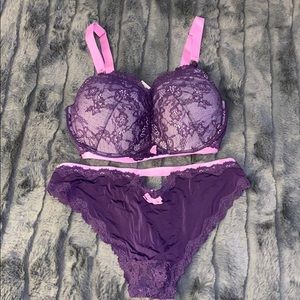 Victoria’s Secret Bra and Panty